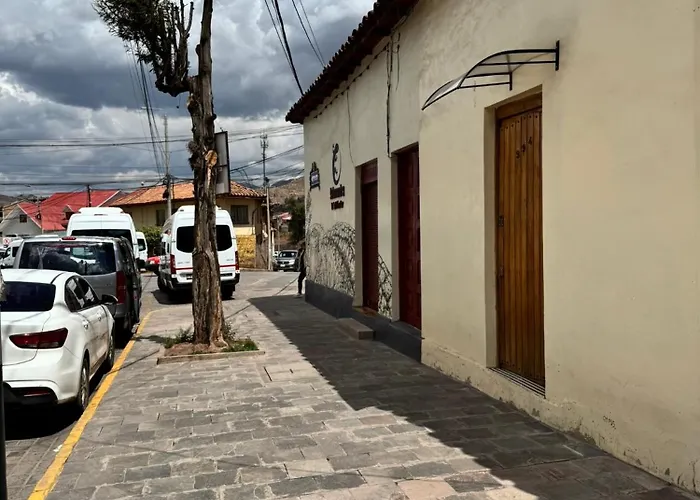 Templo De La Luna Pardo Cusco